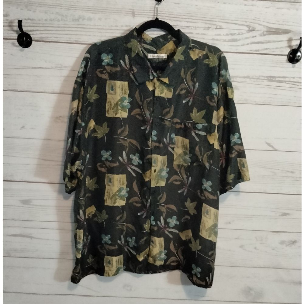 Floral Patterned Men's Button-Up Shirt